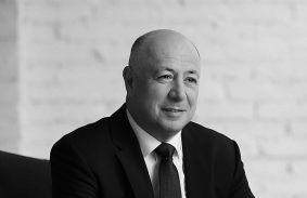 Elhunyt Dr. Kriza Ákos