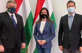 Varga Judittal és Gulyás Gergellyel tárgyalt Veres Pál