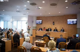 RENDKÍVÜLI ÜLÉST TARTOTT MISKOLC KÖZGYŰLÉSE
