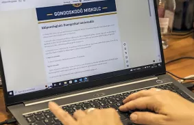 ENERGETIKAI TANÁCSADÁSSAL SEGÍTENEK EGYMÁSNAK A GONDOSKODÓ MISKOLCIAK