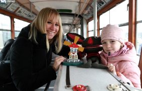 MEGJUTALMAZTÁK A VILLAMOS MANÓ MEGTALÁLÓIT