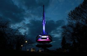 BOLDOG SZÜLETÉSNAPOT, AVASI KILÁTÓ!