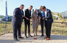 ÚJABB AUTÓIPARI BESZÁLLÍTÓ ÉRKEZIK MISKOLCRA, NÉMET PRÉMIUMMÁRKÁKNAK FOGNAK GYÁRTANI