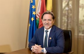 Száz napja a város élén - interjú Tóth-Szántai Józseffel