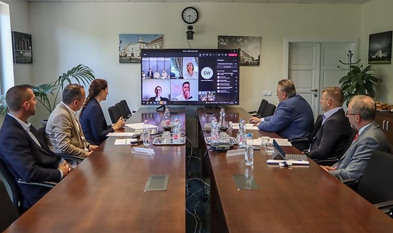 Érkezik a kínai Chervon Auto, 50 millió eurót ruház be Miskolcon