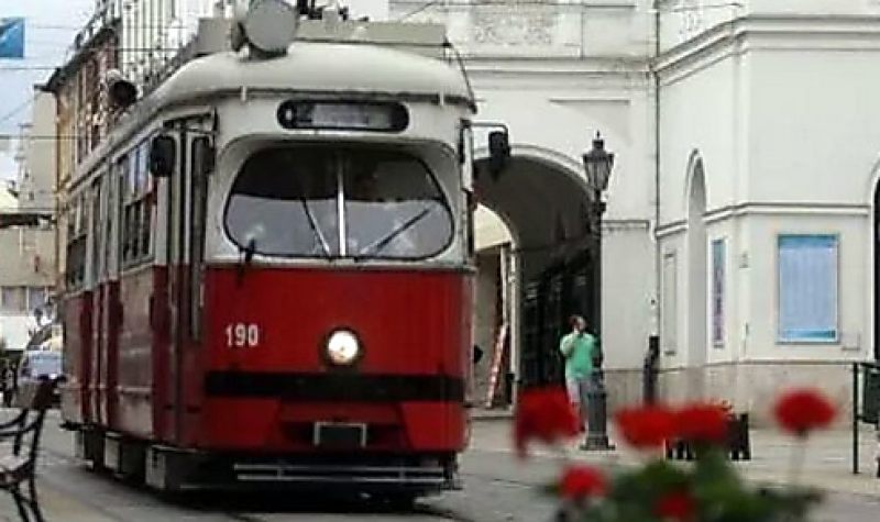 Kötöttpályás történelem: 124 éve működik a város „nagyvérköre”