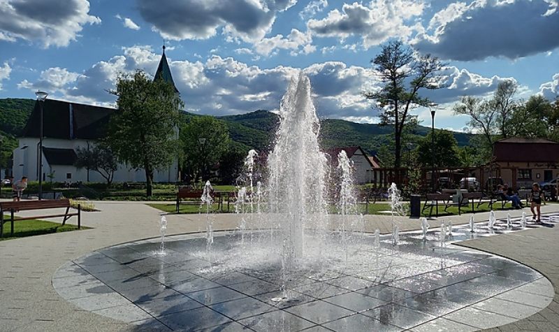 Megkezdődött a szökőkutak téliesítése