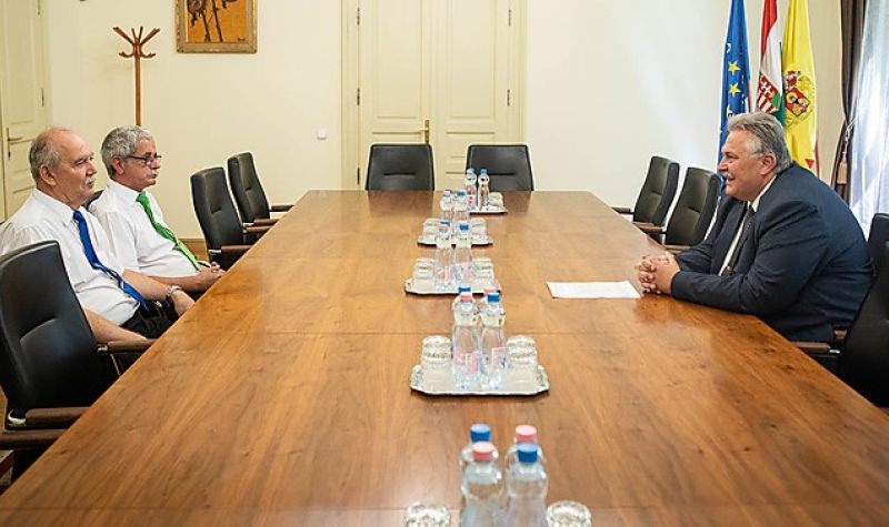 NEHÉZ IDŐKBEN ISMERIK EL A LEGJOBBAKAT