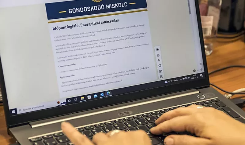 ENERGETIKAI TANÁCSADÁSSAL SEGÍTENEK EGYMÁSNAK A GONDOSKODÓ MISKOLCIAK